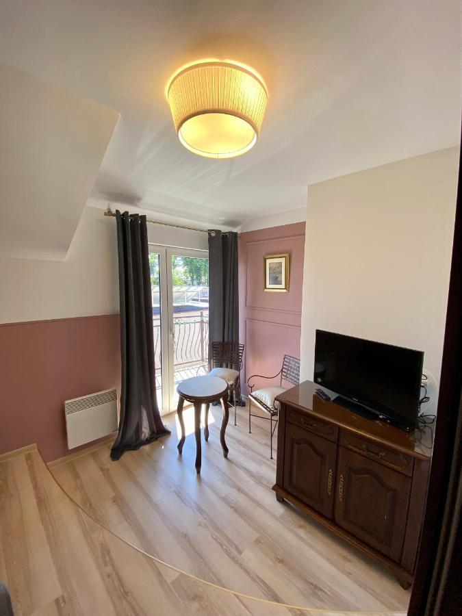 Bed & Breakfast Atena Leba