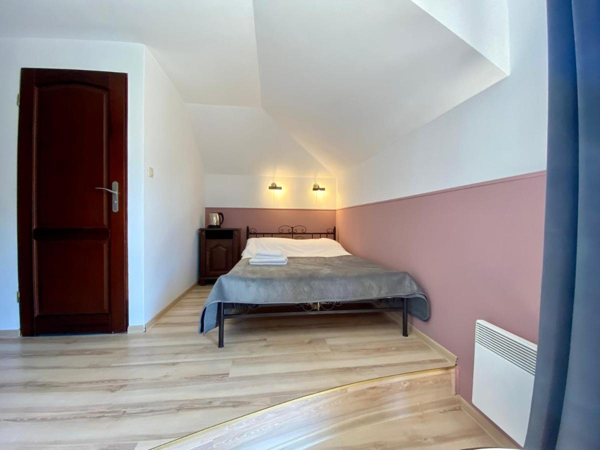 Atena Bed & Breakfast Leba