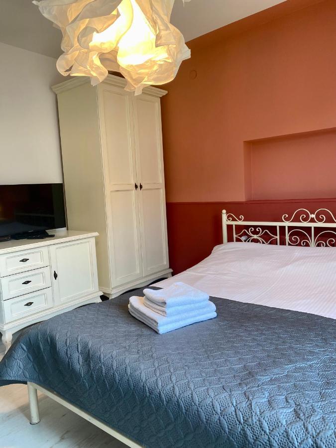 Atena Bed & Breakfast *