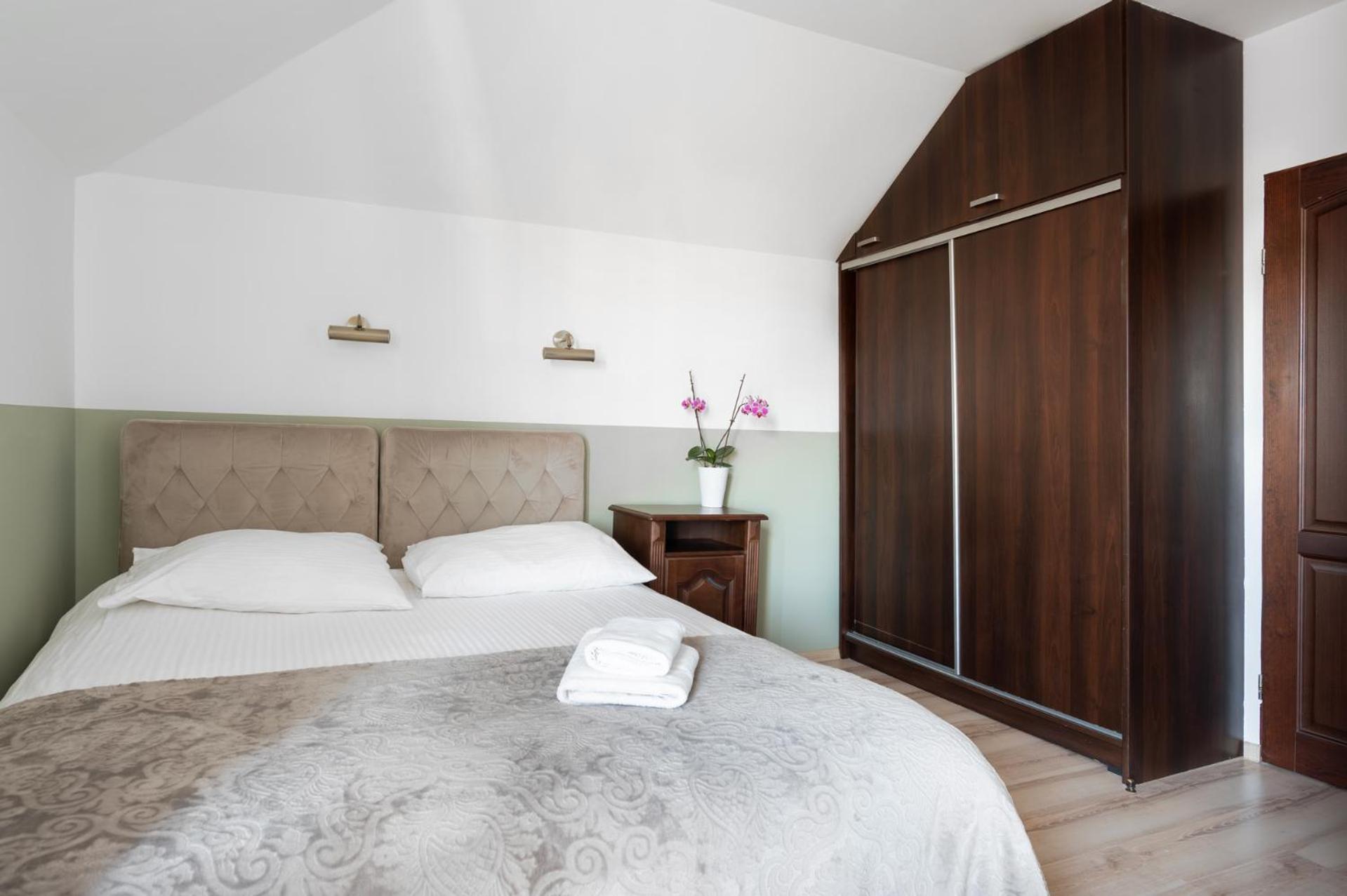 Atena Bed & Breakfast Leba